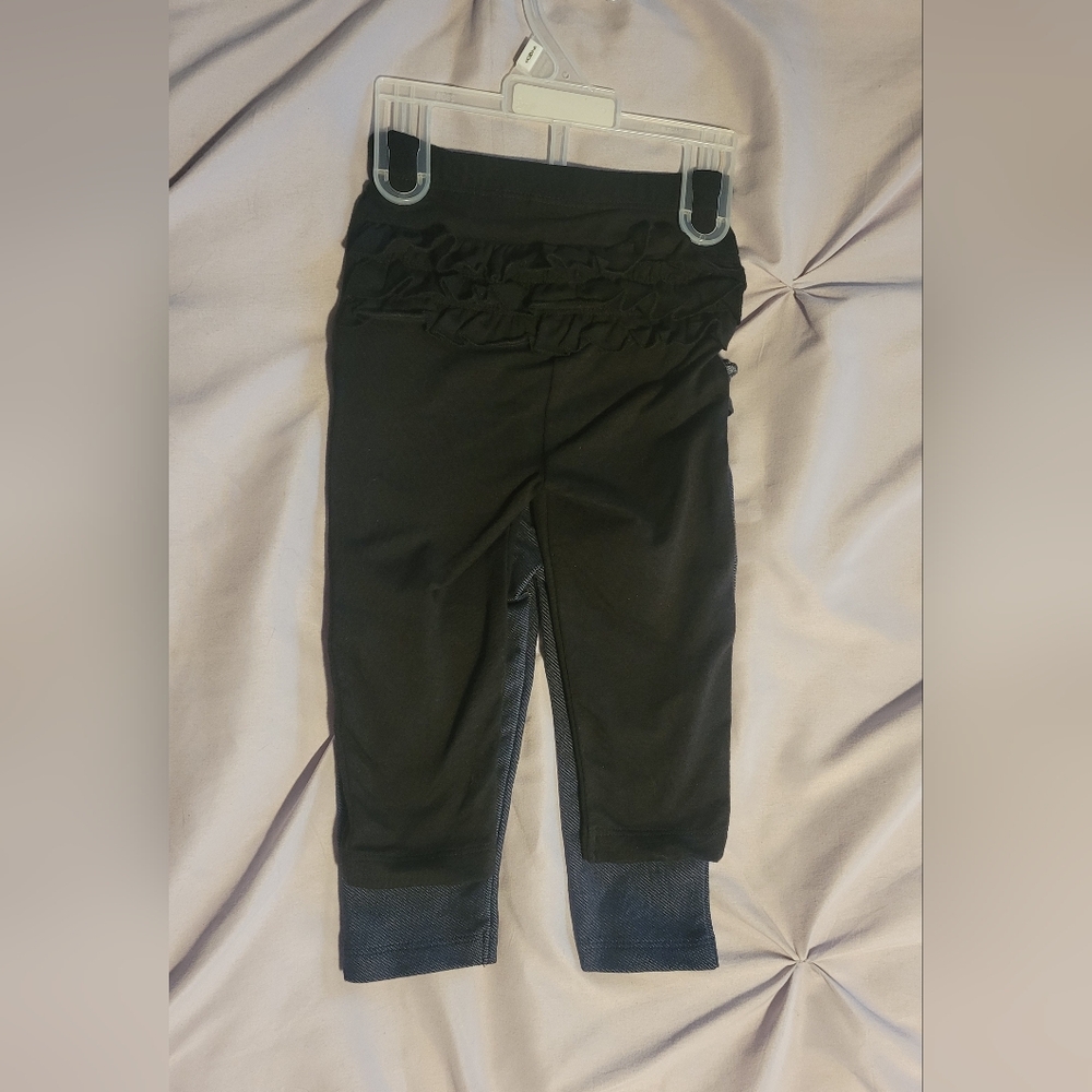 Bundle Baby Place 2 pack baby leggings 6/9 months